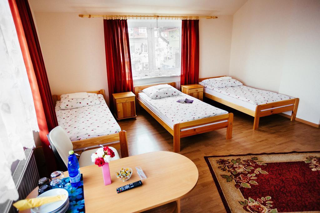 Tanie Noclegi 2 Kielce Exteriör bild