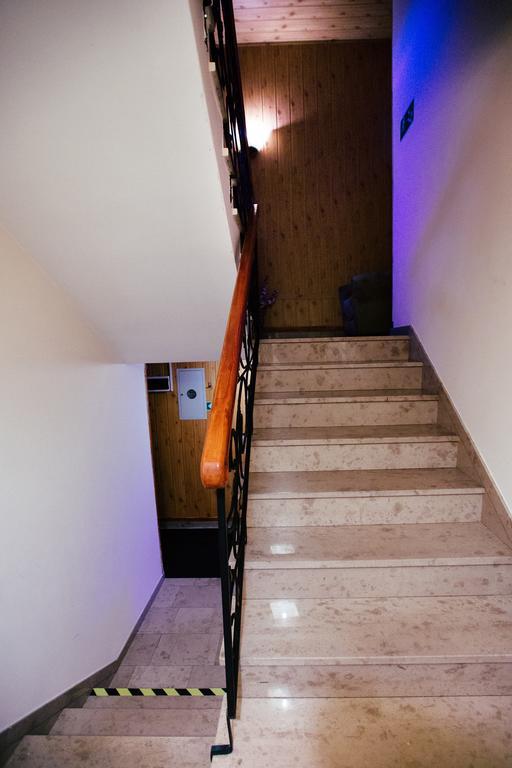 Tanie Noclegi 2 Kielce Exteriör bild
